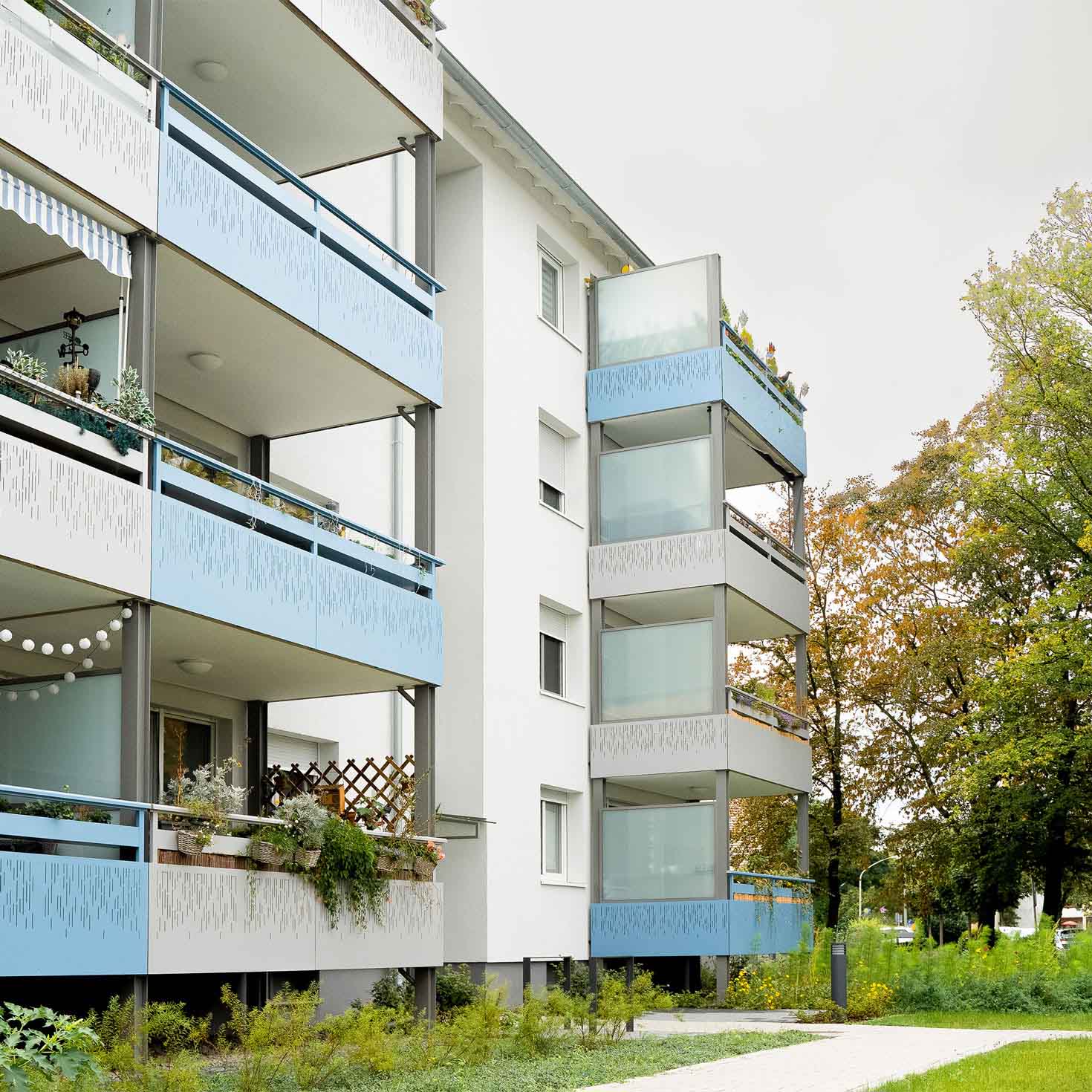 Balkone einer Wohnanalge