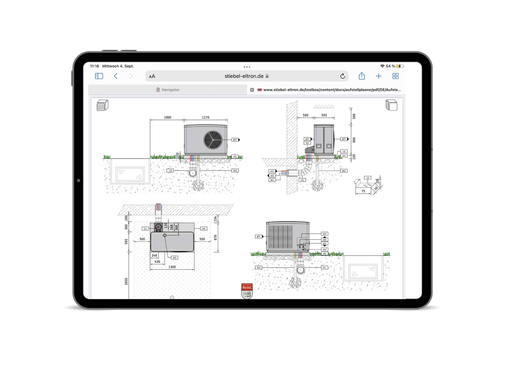 Der Screen des iPads zeigt Montageanweisungen von Wärmepumpen im STIEBEL ELTRON-Wärmepumpen-Navigator