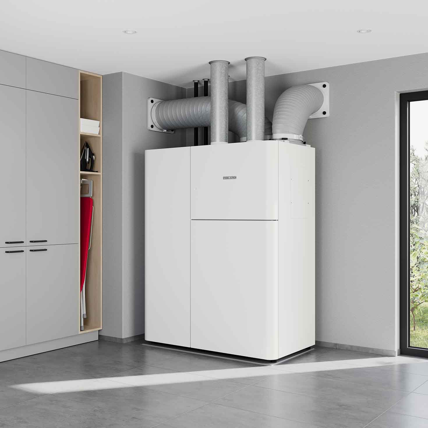 Lüftungsintegralgerät LWZ von STIEBEL ELTRON steht im Hauswirtschaftsraum
