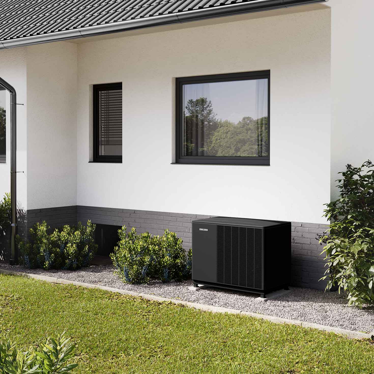 Außenaufgestellte Luft-Wasser-Wärmepumpe für einem sanierten Haus