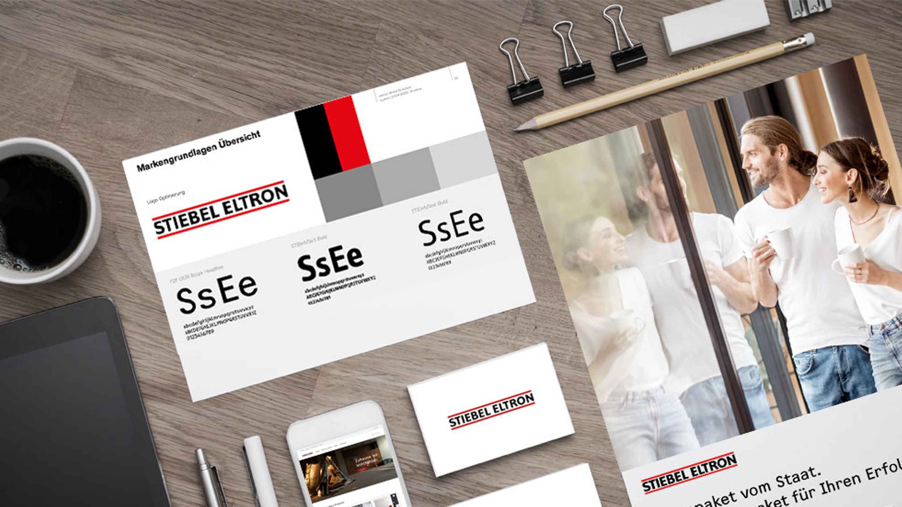 Collage aus STIEBEL ELTRON Logo, Bildausschnitten, Typografie und Farbskala