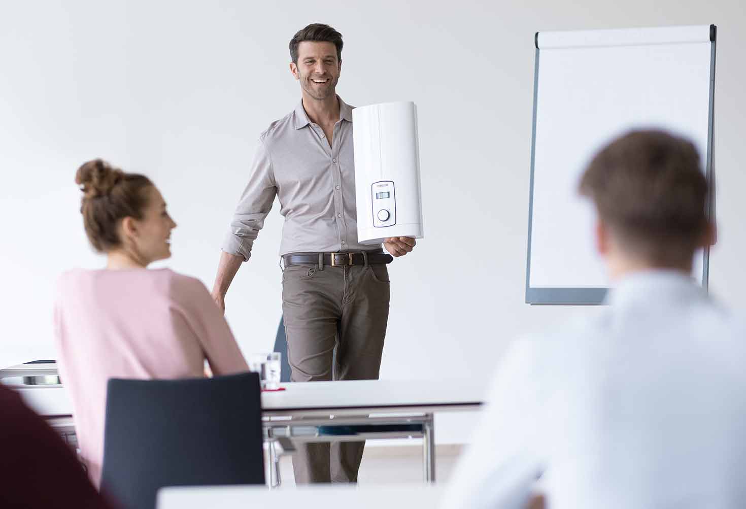 Duales Studium: Studierende im Seminarraum